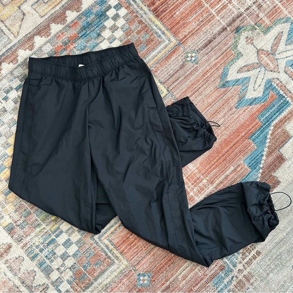 Nike CL Side Stripe Taff Oh Athletic Pants Womens Size XS Style 446212-011